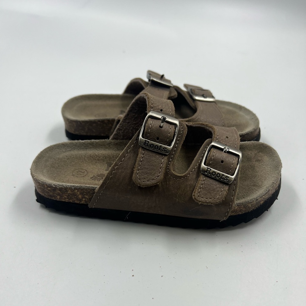 Natural Roots Kids Brown Sandals size 10
